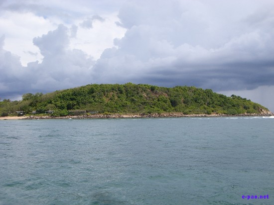 Ko Lan or Coral Island :: Thailand 2008