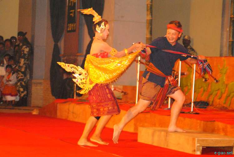 Thai Cultural Dance at the Manipur Sangai Tourism Festival 2011 :: 28 Nov 2011