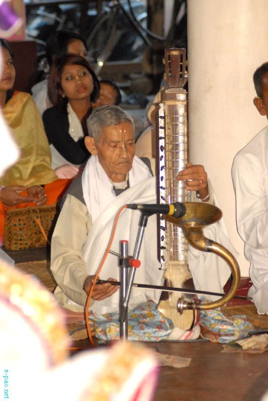 Shri Shri Bijoygovindajee Devaraj at Bijoygovinda Mandhop Sagolband, Imphal :: 7th November 2012