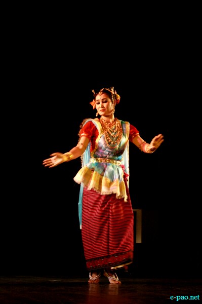 Moirangthem Ratna Chanu  at Festival of Classical Manipuri Solo Dance 2012 at JNMDA Auditorium, Imphal :: October 30 2012