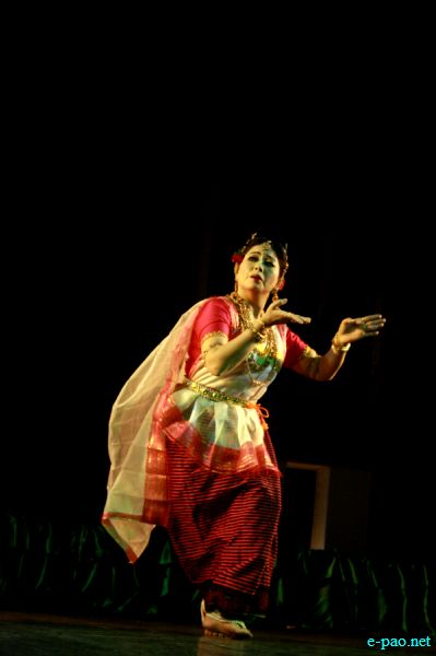 Laishram Umabati Devi  at Festival of Classical Manipuri Solo Dance 2012 at JNMDA Auditorium, Imphal :: October 28 2012