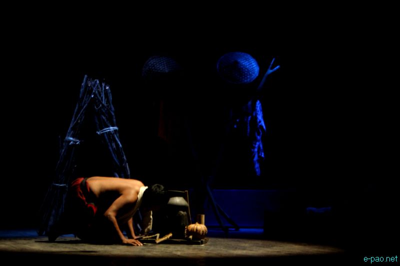 Arambam Somorendra's Shakkhangkhidraba Lanmee - A Play by Banian Repertory Theatre Production :: June 10 2012