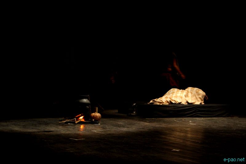 Arambam Somorendra's Shakkhangkhidraba Lanmee - A Play by Banian Repertory Theatre Production :: June 10 2012
