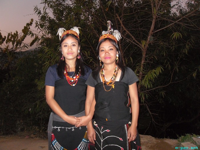 Maring in traditional attire  :: 2011