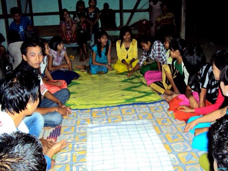 Likon Sanaba - a traditional game played by a Wangoo Community :: 25 September 2012