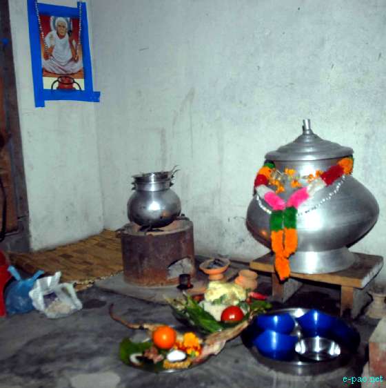 Emoinu Irat-thouniba - All over Manipur :: 6 January 2012