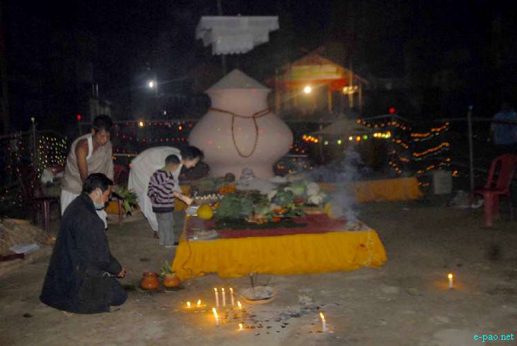 Emoinu Irat-thouniba - All over Manipur :: 6 January 2012