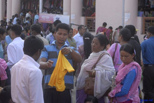 Market Scene :: Ningol Chakkouba at Khwairamband Keithel, Imphal on October 27 2011