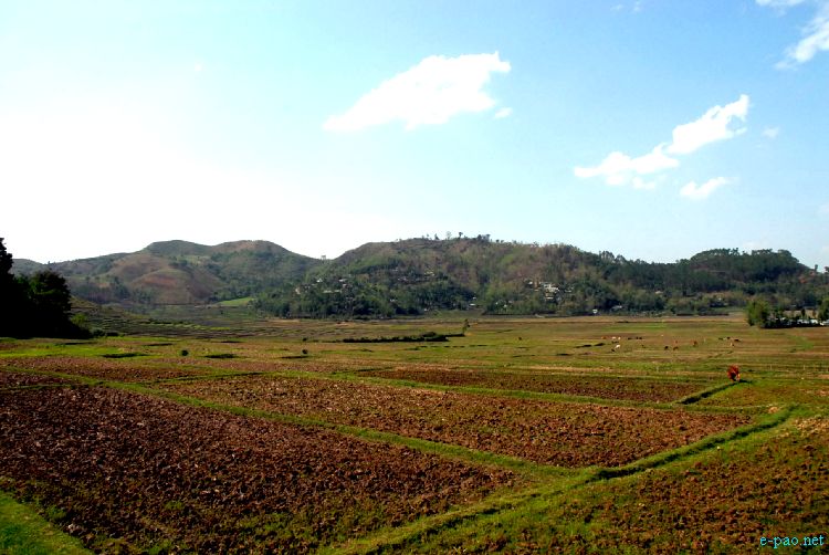Landscape pictures of Manipur Valley as seen from Highway :: May 2012