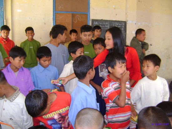 MISS KUT to Children home :: 7th Nov 2008