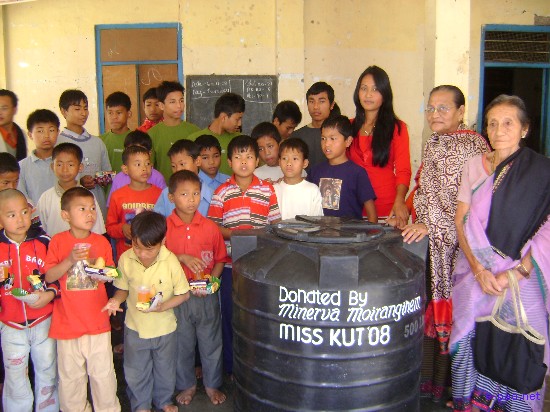 MISS KUT to Children home :: 7th Nov 2008