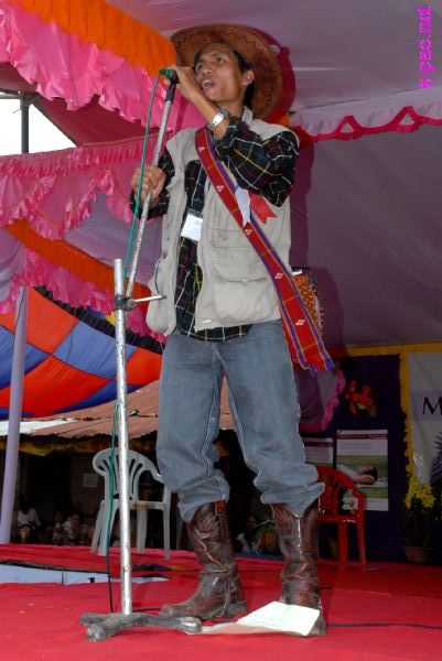 Maneithangza Kipgen - A talented singer, actor, composer :: September 2009