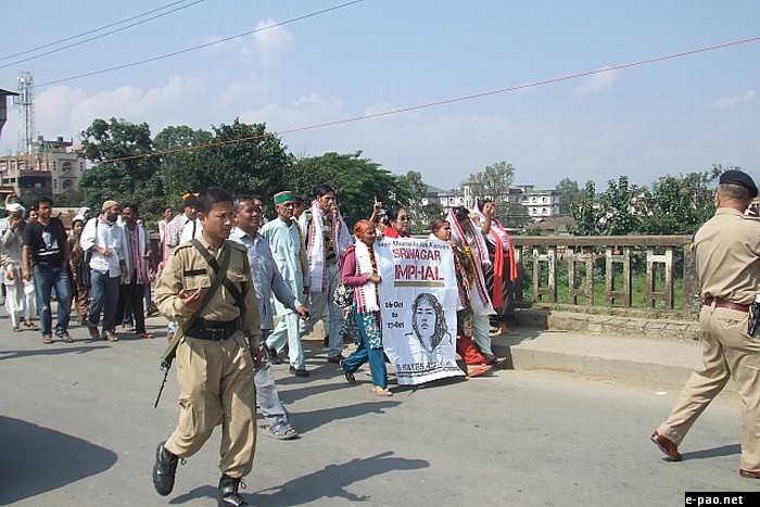 Save Irom Sharmila Solidarity Campaign arrives in Imphal on October 27 2011