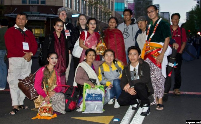 Manipuris living in Auckland (New Zealand) with the Visiting Manipuri Artists :: November 2011