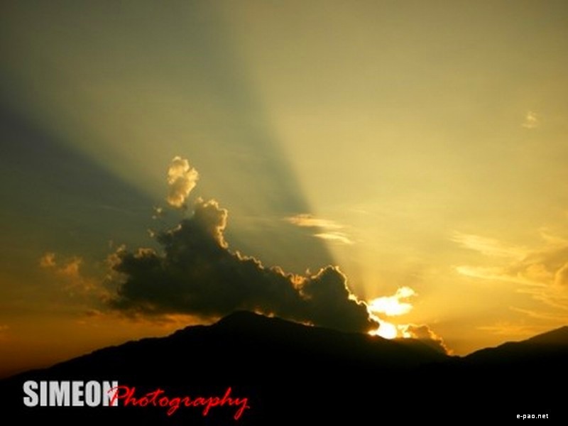 A magnificent sunset at the Koubru mountain seen from Kalapahar, Manipur :: April 2012