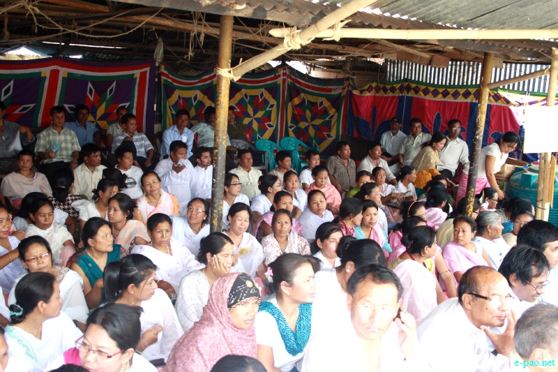 Sit in Protest for Justice of Loitam Richard and Laba  at Khuyathong, Imphal :: 28 May 2012