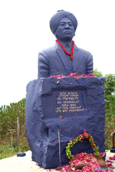 Floral tributes at Cheiraoching :: April 13 2012