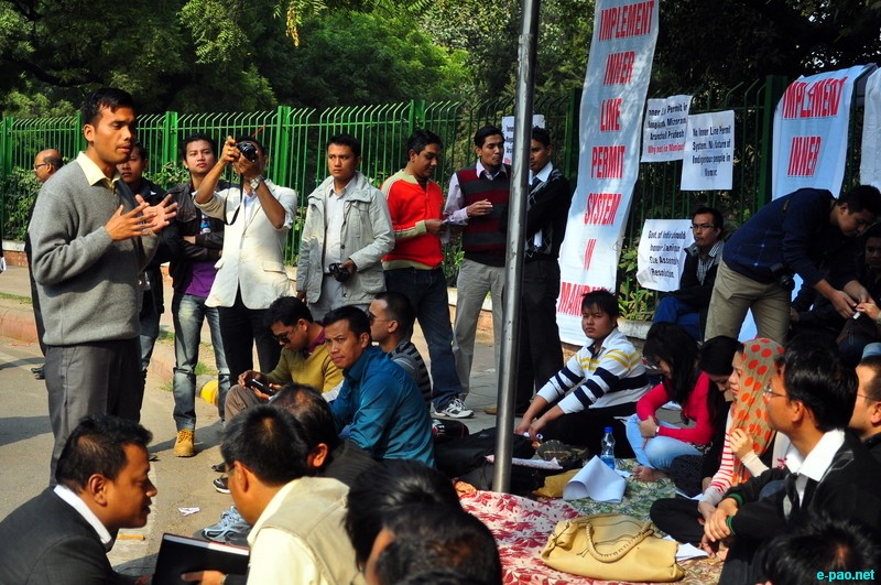 Sit-in-demonstration for ILPS implementation in Manipur at Jantar Mantar, New Delhi :: 25 November 2012