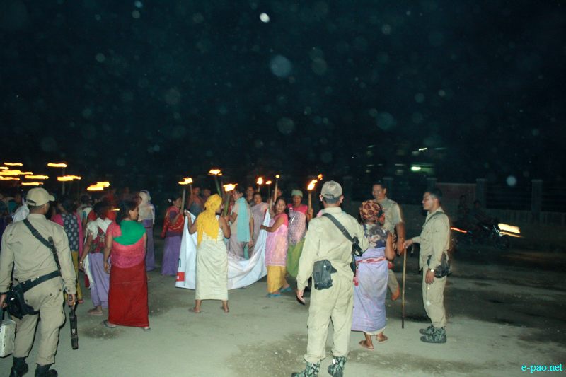 Torch Rally at Kwakeithel and Sagolband, Imphal demanding implementation of Inner Line Permit (ILP) :: 12 July 2012