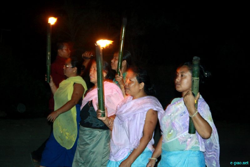 Torch Rally at Kwakeithel and Sagolband, Imphal demanding implementation of Inner Line Permit (ILP) :: 12 July 2012