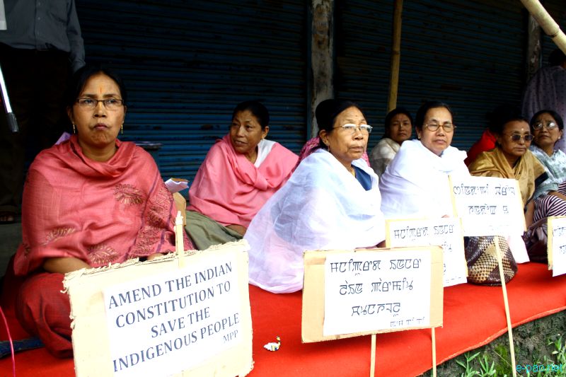 Sit-In-Protest against statement of Union Home Minister Shindhe regarding implementation of ILP by MPP :: October 04 2012
