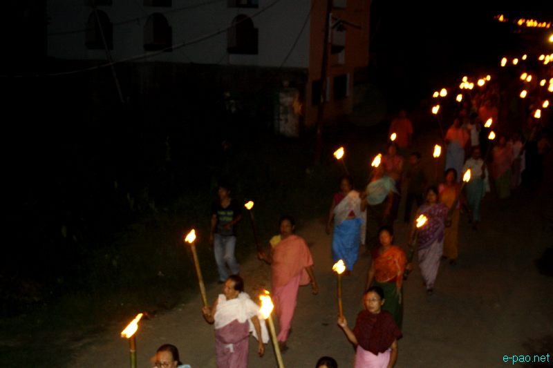 Singjamei  Meira Paibis (women with torch) rally against selling and abuse of drugs and alcohol :: 8 July 2012