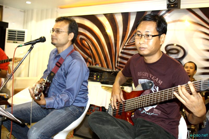 Fringes released its first Album 'Trapped' by Oriental Pumpkin at Hotel Classic ::  8th July 2012