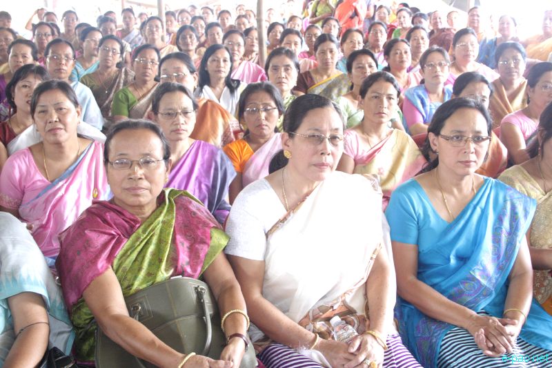 Pension benefits on retirement day for teacher/Employees of Zone-I and Bishnupur at ZEO's office, Khoyathong :: July 01 2012