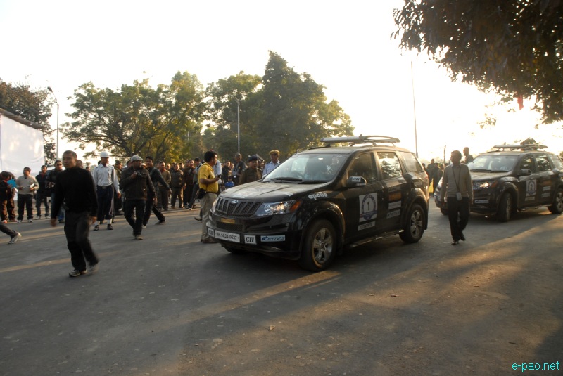 ASEAN-INDIA Car Rally 2012  passing through Imphal and Flagged-Off from Kangla by CM of Manipur :: 15 December, 2012