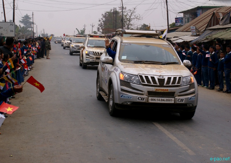 ASEAN-INDIA Car Rally 2012  passing through Kakching Area, Manipur :: 15 December, 2012