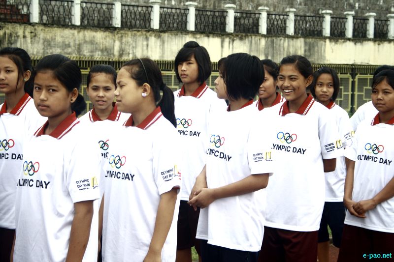 Olympic Run Day observed in Manipur flagged off from Khuman Lampak Main Stadium :: June 23 2012