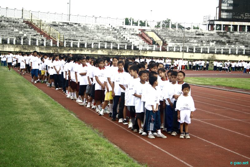 Olympic Run Day observed in Manipur flagged off from Khuman Lampak Main Stadium :: June 23 2012