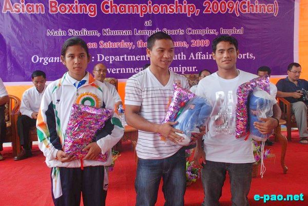 Asian Boxing Gold Medallist Mayengbam Suranjoy felicitated :: June 19 2009