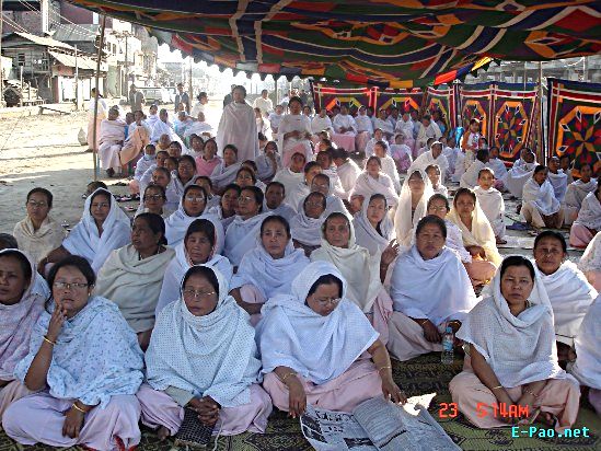 Day 2 :: 48 hrs Bandh against brutal killing of SDO Thingnam Kishan and two staff