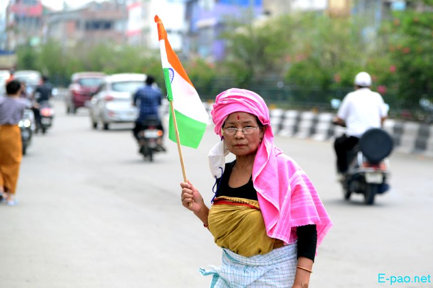 Women folk staged human-chain & sit-in protest at Keishampat & Mongsangei :: 31st May 2023