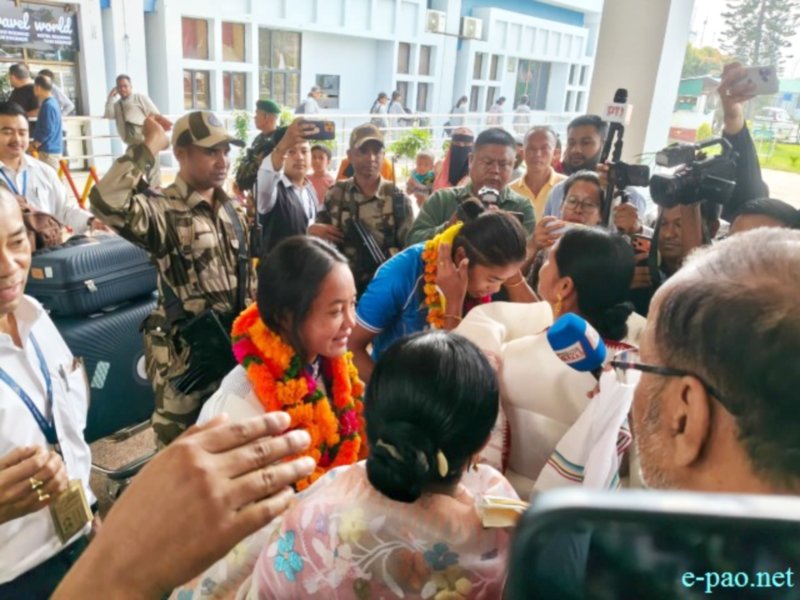 Reception of Pukhrambam Sushila Chanu & Bichu Devi Kharibam at Imphal Airport :: October 05th 2026