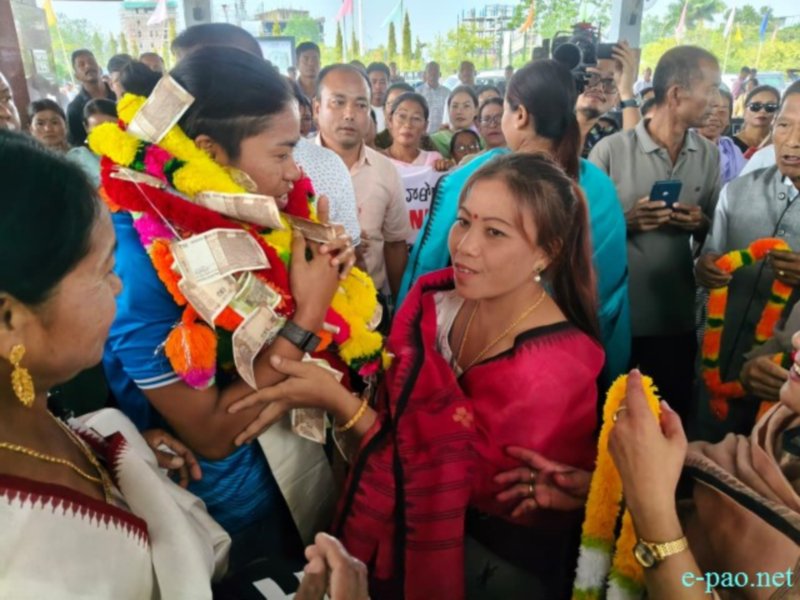 Reception of Pukhrambam Sushila Chanu & Bichu Devi Kharibam at Imphal Airport :: October 05th 2026