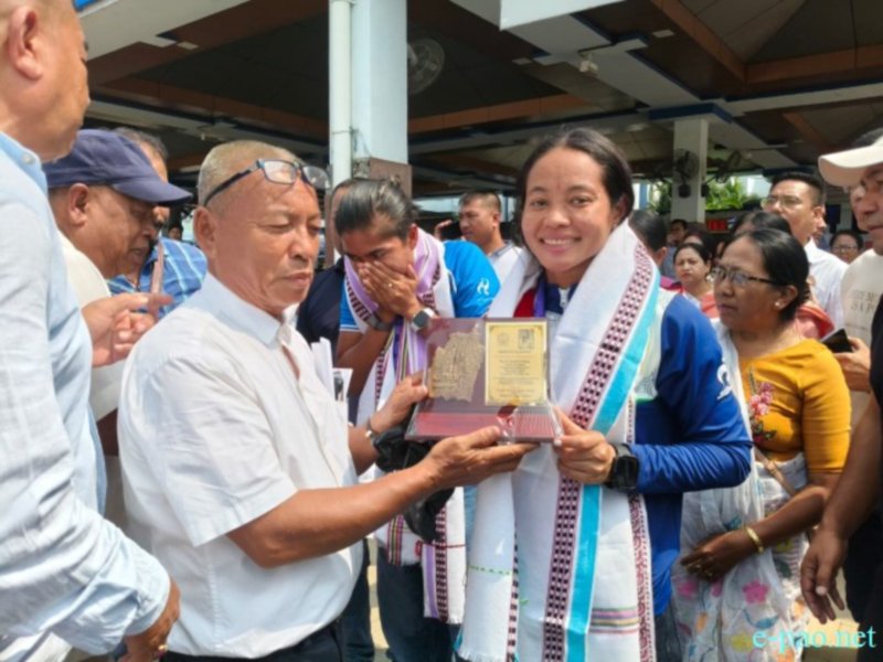 Reception of Pukhrambam Sushila Chanu & Bichu Devi Kharibam  at Imphal Airport :: October 05th 2026