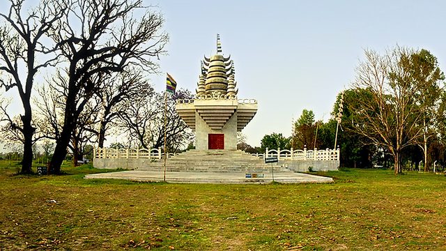 Ibudhou Pakhangba Laishang (Temple) inside Kangla :: 2012